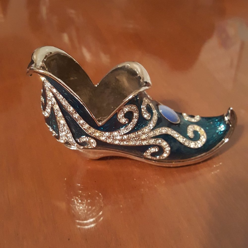 Vintage Decorative Collectible Miniature Shoe Metal